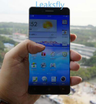 Oppo smartphone borderless 2