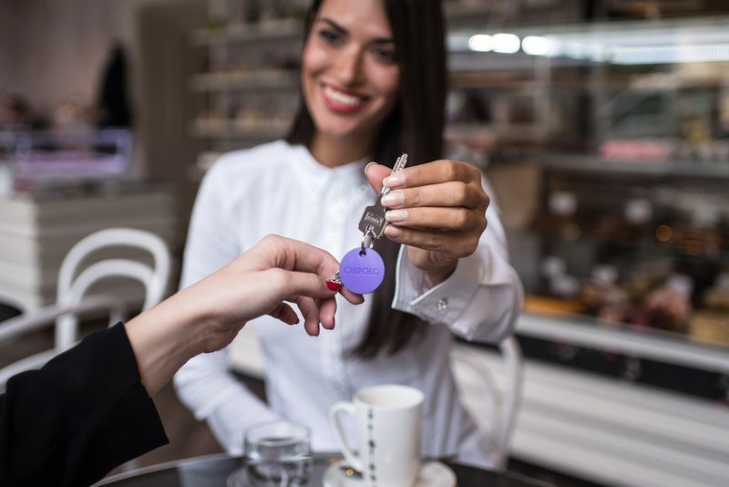 Purple Keys Woman web