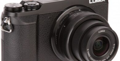 Panasonic GX80 frontal
