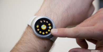Samsung Gear S2 smart watch review verge14.0.0