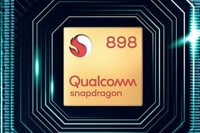 Snapdragon 898