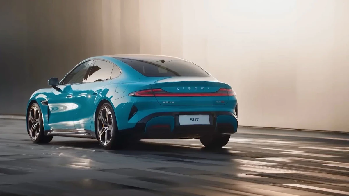 Xiaomi SU7 car