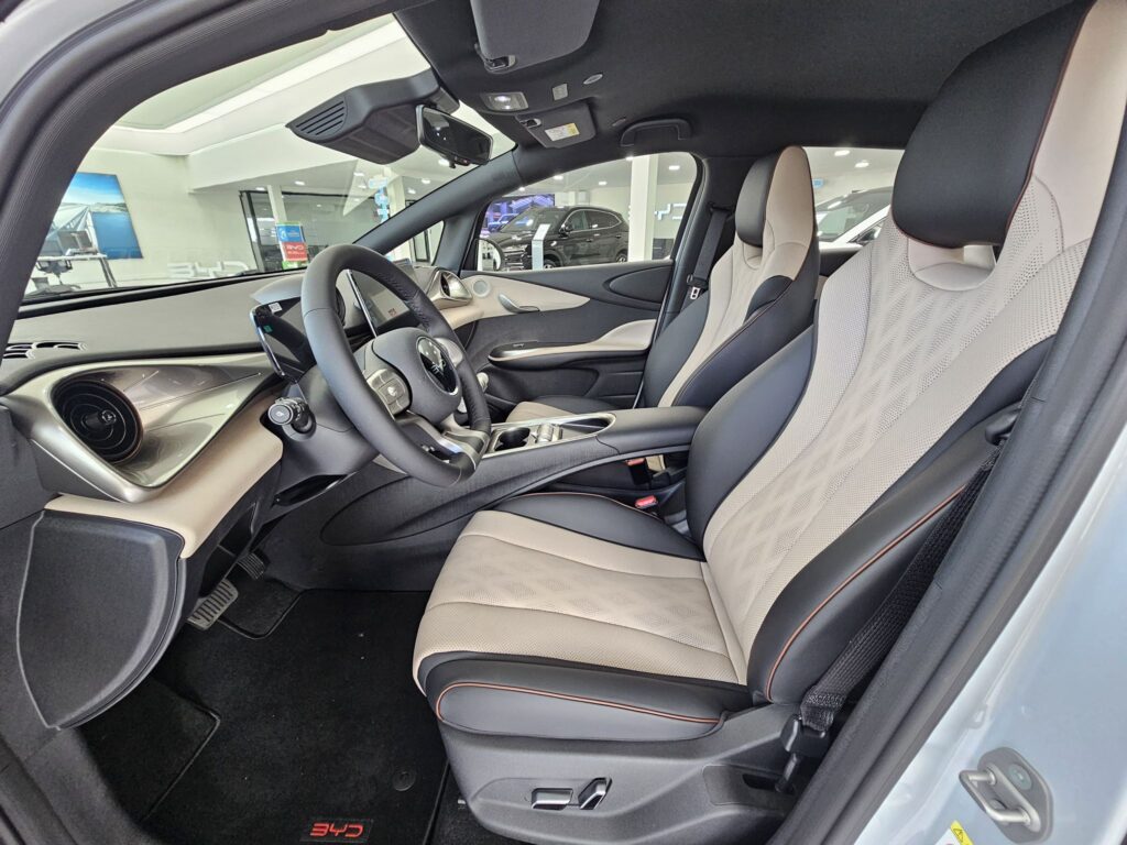 BYD Dolphin a prueba en 2026: ¿Sigue siendo el "Delfín" el rey de los eléctricos compactos en Canarias? 3 BYD Dolphin 5 1