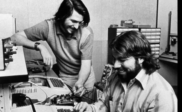 Steve Wozniak se desconecta: "La IA es perfecta, pero está muerta por dentro" 2 Steve Wozniak uso de IA