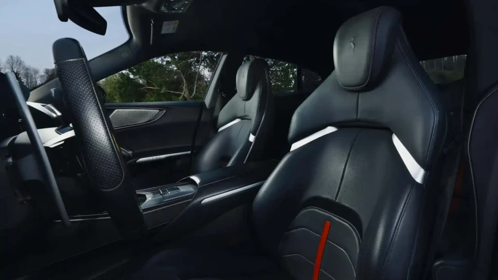 Ferrari Purosangue 4