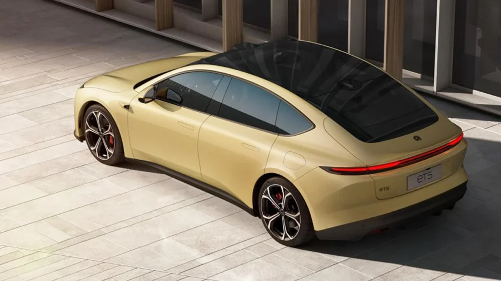 NIO ET5 1
