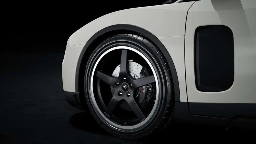Configurando el Ferrari Luce EV: 35 tonos de pintura y el sello analógico-digital de Jony Ive 3 Ferrari Luce EV plata 1