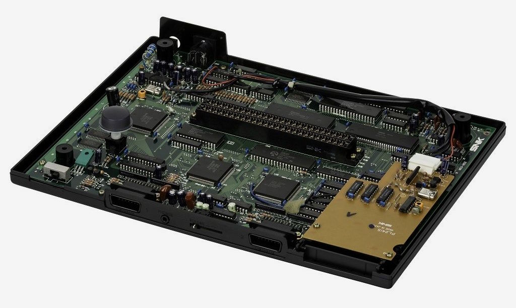 Neo Geo AES hardware interno