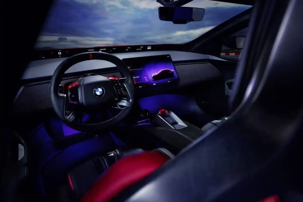 ¡SACRILEGIO O GENIALIDAD! BMW presenta en Le Mans el primer M3 100% eléctrico 2 BMW M3 electrico interior