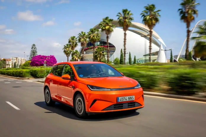 BYD Dolphin G DM-i