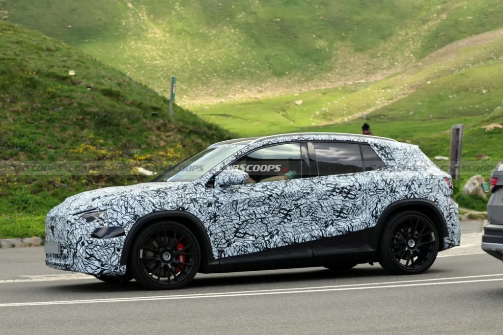 Mercedes AMG GLA electrico 2 1