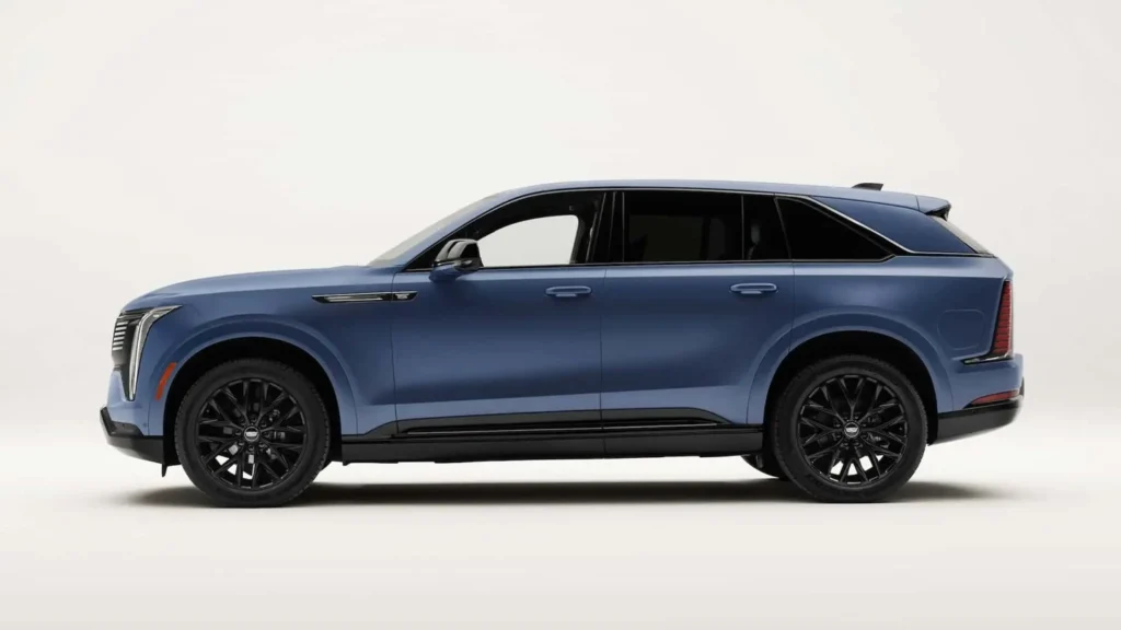Cadillac desafía a Rolls-Royce: Lanza un programa de personalización a medida de 55.000 $ para el Escalade IQ 2 Curated by Cadillac 2026