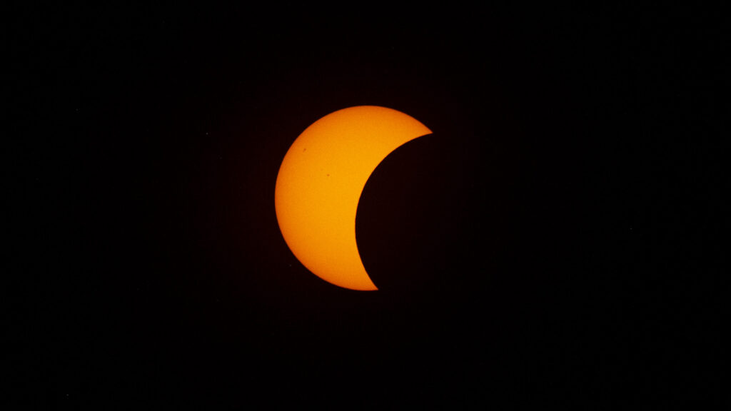 Eclipse solar total 2026: Las fotos más impresionantes de la NASA del día en que se hizo de noche 1 Eclipse imagenes NASA 1