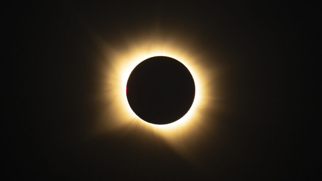 Eclipse solar total 2026: Las fotos más impresionantes de la NASA del día en que se hizo de noche 2 Eclipse imagenes NASA 2