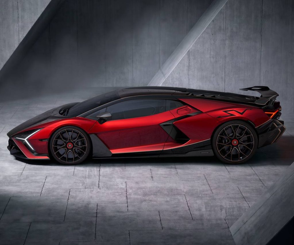 Lamborghini Revuelto SV 2 1