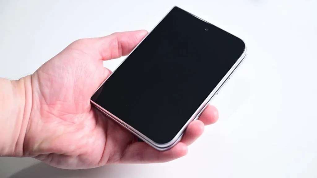 Nuevas filtraciones en maqueta: Así se perfilan los iPhone 18 Pro, Pro Max y el esperado iPhone Ultra plegable 2 iPhone Ultra appleinsider