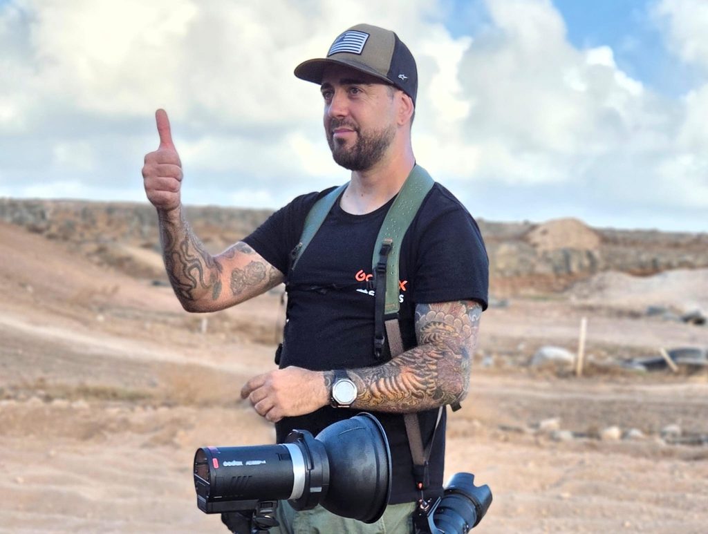 Adrenalina, polvo y estrategia: Análisis técnico del Taller de Motocross MX con Danny Vela y Godox 15 Danny Vela taller fotografia Gurutecno