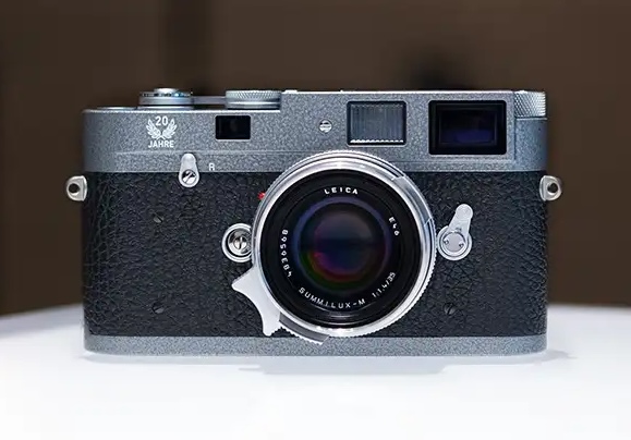 Leica Hammertone M A