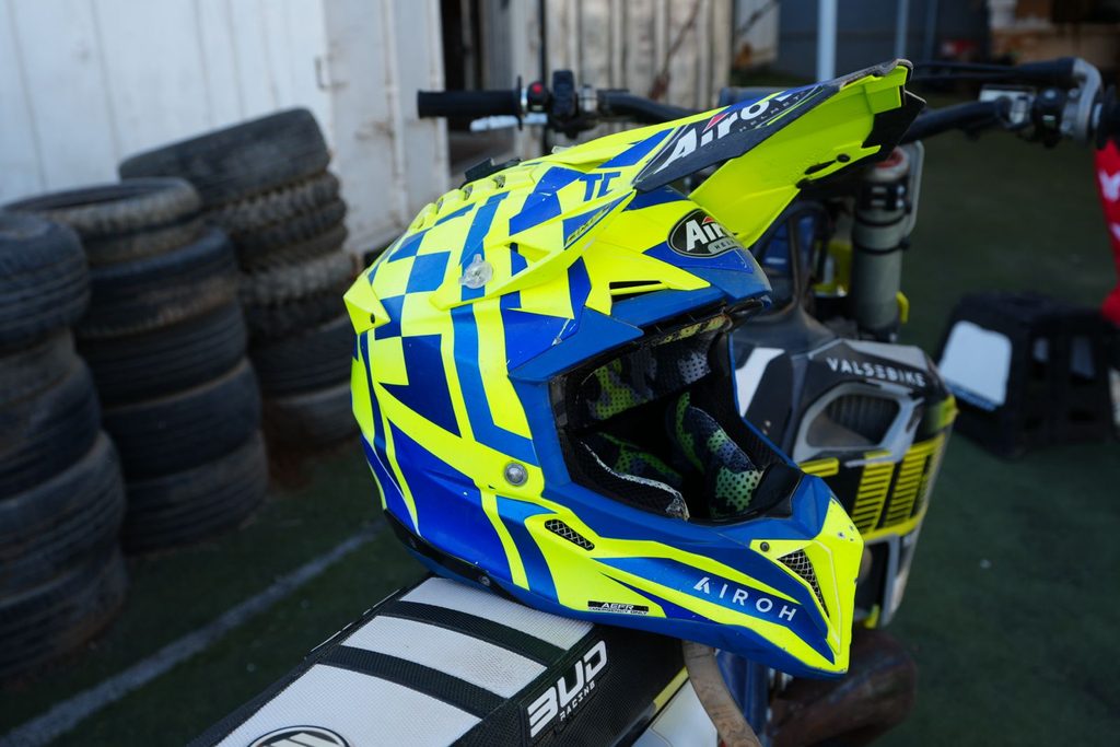 Adrenalina, polvo y estrategia: Análisis técnico del Taller de Motocross MX con Danny Vela y Godox 11 gurutecno Paddock